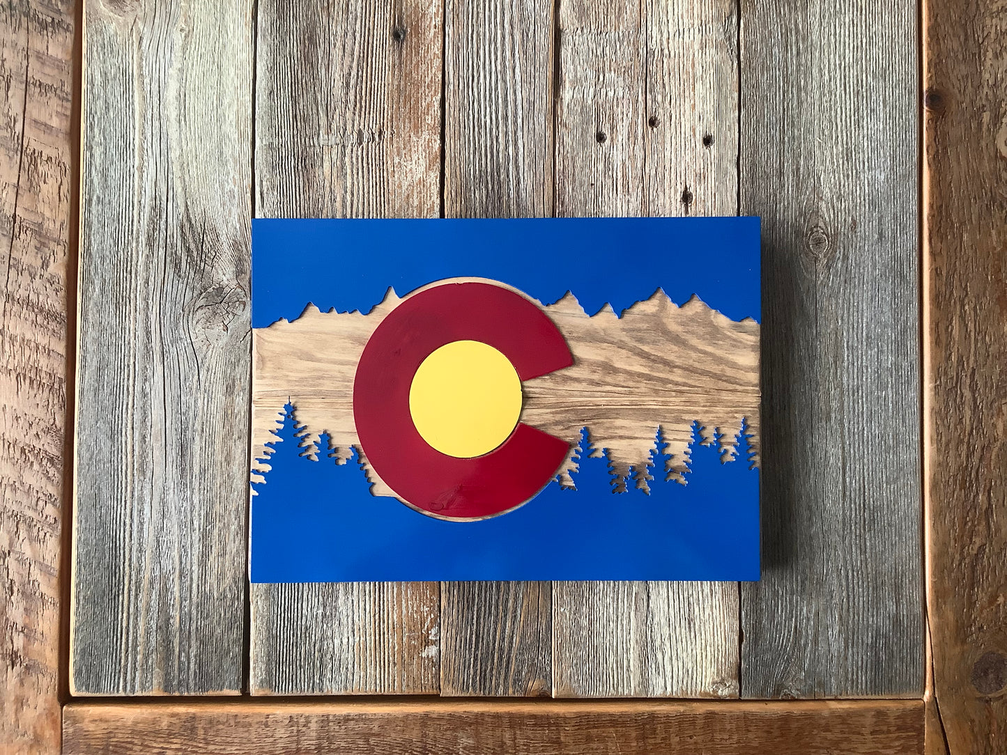 CO Flag - Mountain-Tree Outline